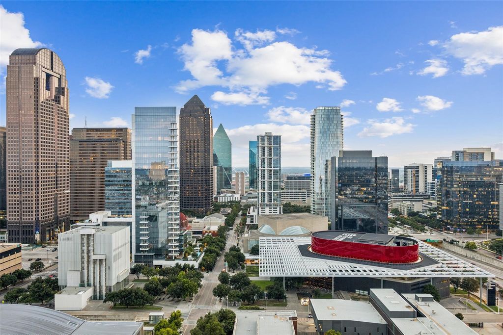 1717 Arts Plaza 2107, Dallas, TX 75201