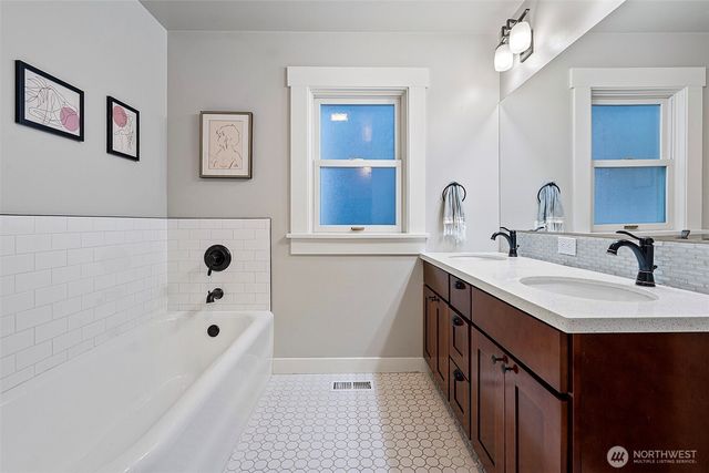 3208 N 30th Street, Tacoma, WA 98407