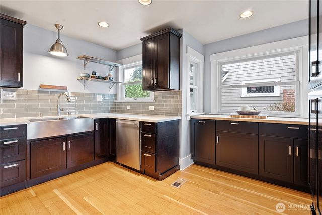 3208 N 30th Street, Tacoma, WA 98407