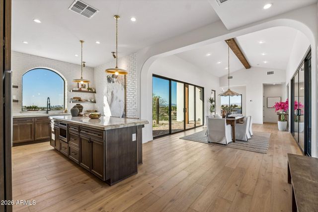 3731 E Fawn Drive, Phoenix, AZ 85042