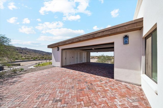 3731 E Fawn Drive, Phoenix, AZ 85042