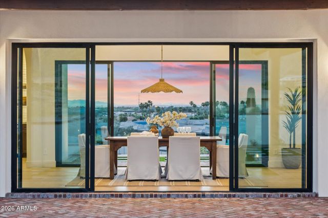 3731 E Fawn Drive, Phoenix, AZ 85042