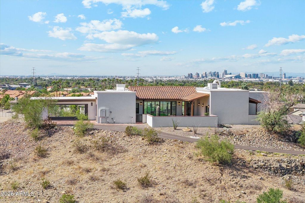 3731 E Fawn Drive, Phoenix, AZ 85042 — photo 4