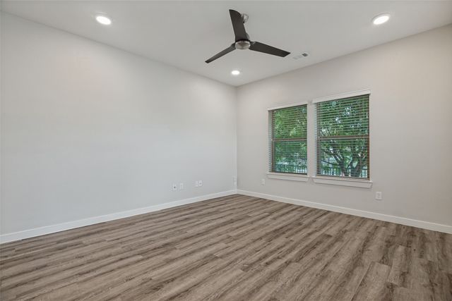 1596 Fiji Street, Dallas, TX 75203