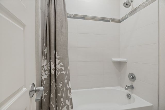 1596 Fiji Street, Dallas, TX 75203