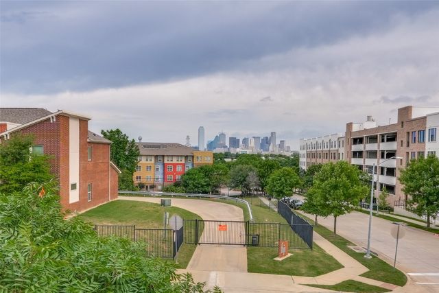 1596 Fiji Street, Dallas, TX 75203