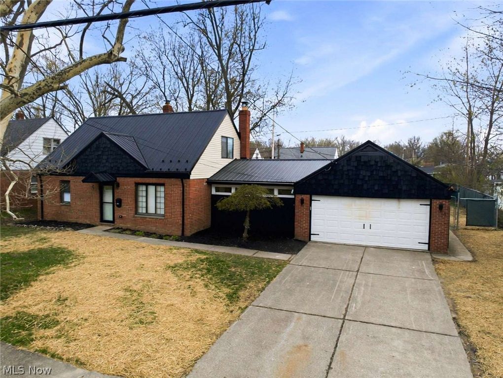 262 E 324th Street, Willowick, OH 44095