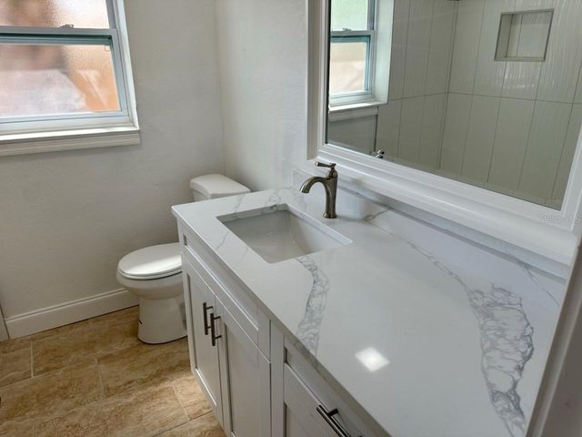 6558 2ND AVENUE S, St Petersburg, FL 33707