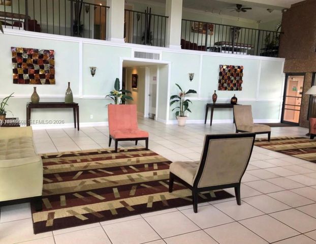 9273 SW 8th St 411, Boca Raton, FL 33428