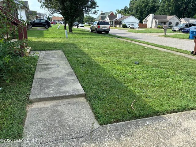 6219 Serenity Ct, Louisville, KY 40219