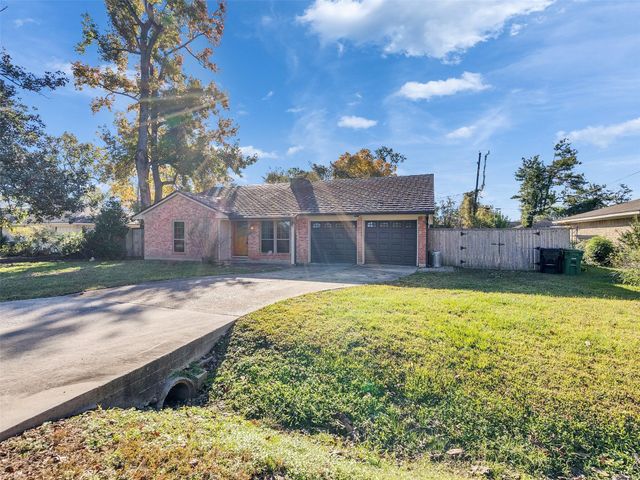 730 Broad Ripple Drive, Houston, TX 77336