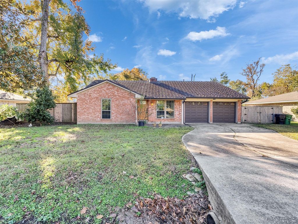 730 Broad Ripple Drive, Houston, TX 77336