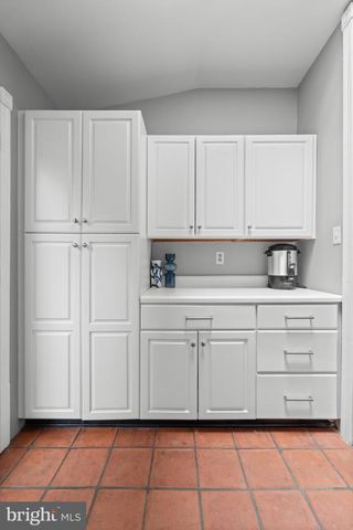 4429 LARCHWOOD AVE, Philadelphia, PA 19104