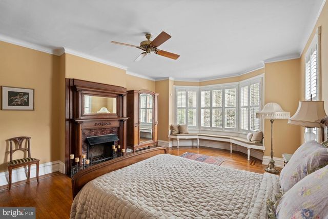 4429 LARCHWOOD AVE, Philadelphia, PA 19104