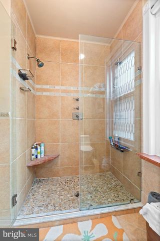 4429 LARCHWOOD AVE, Philadelphia, PA 19104