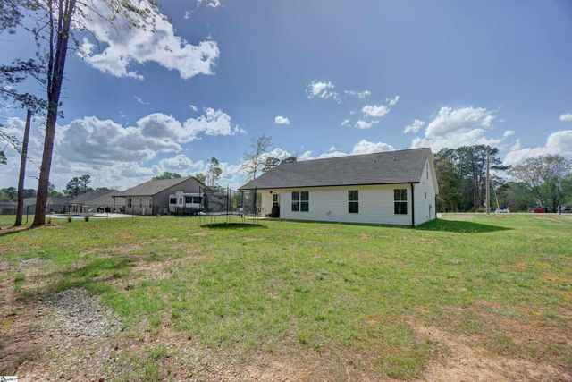 203 Patch Drive, Spartanburg, SC 29302