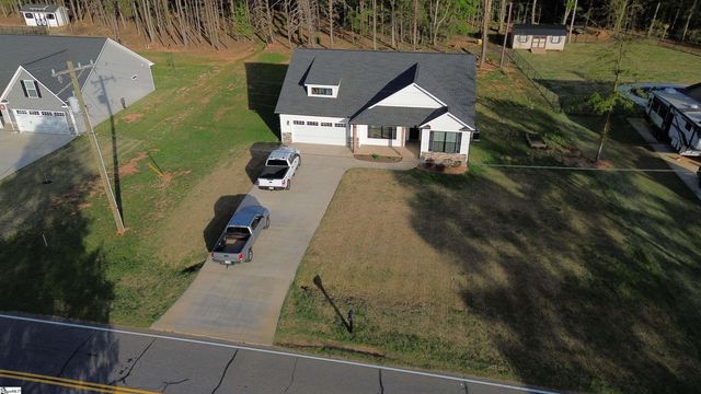 203 Patch Drive, Spartanburg, SC 29302