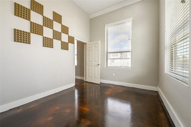 5801 Winsome Lane 201, Houston, TX 77057