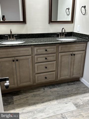 105 DELANO DRIVE, Chambersburg, PA 17202