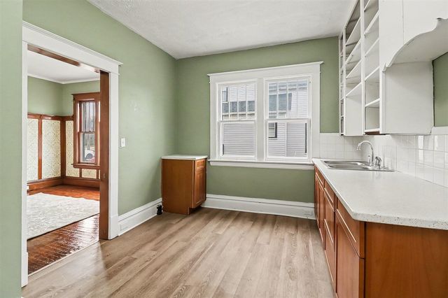 1698 Sanford Street, Muskegon, MI 49441