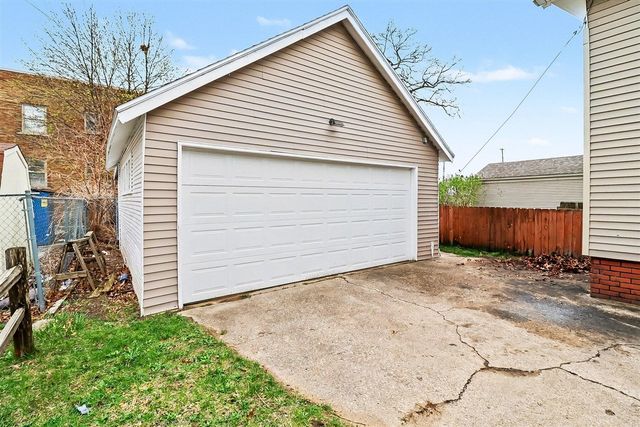 1698 Sanford Street, Muskegon, MI 49441