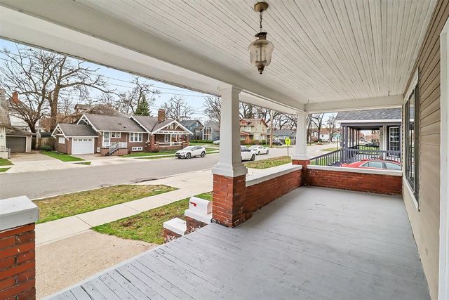 1698 Sanford Street, Muskegon, MI 49441