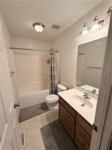 13 Thomasville High Drive, Thomasville, NC 27360