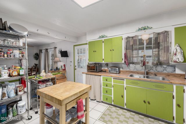 1554 W 5TH Place, Tempe, AZ 85281