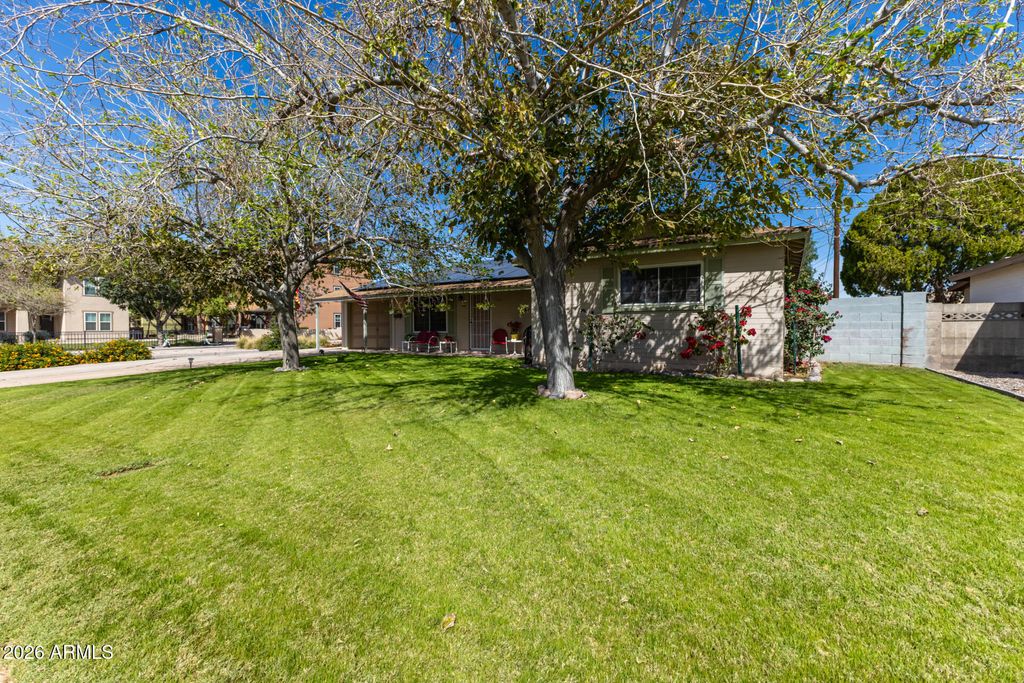 Image 26 of property listing at 1554 W 5TH Place, Tempe, AZ 85281