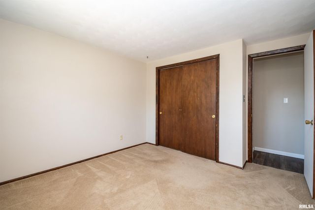 109 CEDAR Court, East Peoria, IL 61611