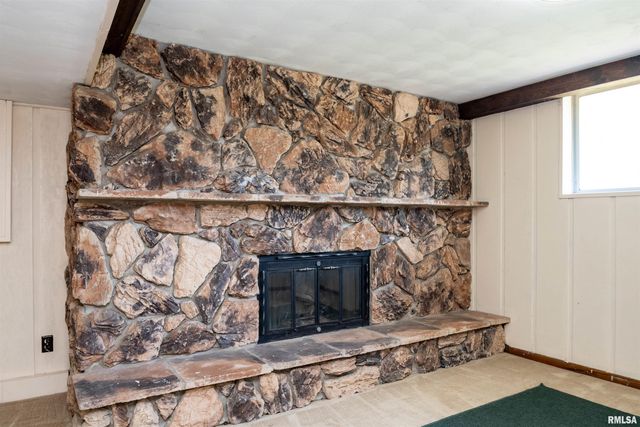 109 CEDAR Court, East Peoria, IL 61611