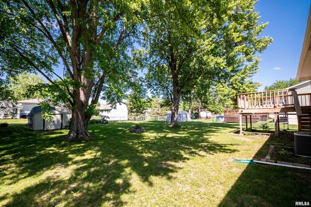 109 CEDAR Court, East Peoria, IL 61611