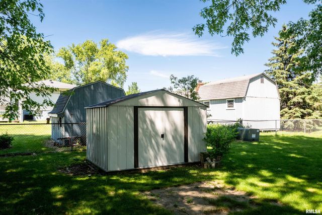 109 CEDAR Court, East Peoria, IL 61611