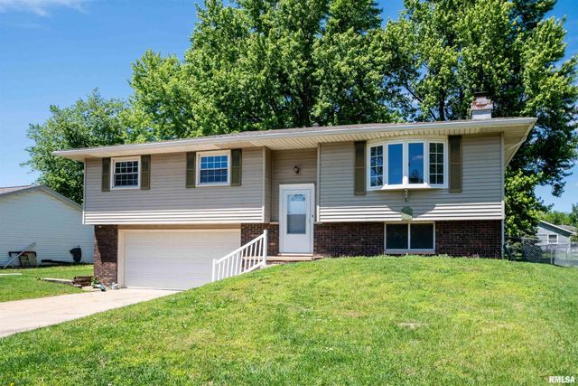 109 CEDAR Court, East Peoria, IL 61611