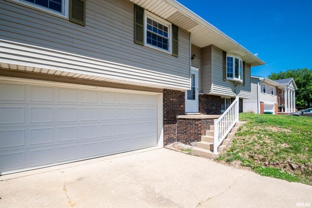 109 CEDAR Court, East Peoria, IL 61611