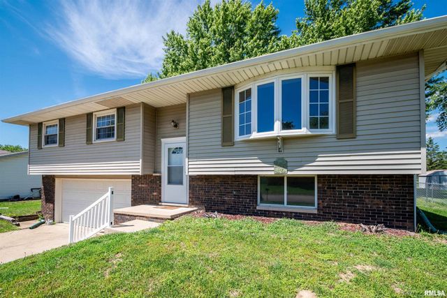 109 CEDAR Court, East Peoria, IL 61611
