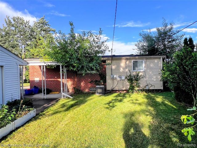 1659 Cynthia Avenue, Madison Heights, MI 48071