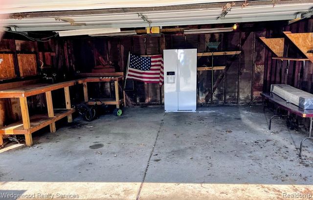 1659 Cynthia Avenue, Madison Heights, MI 48071