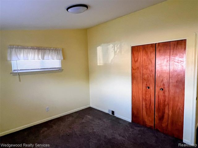 1659 Cynthia Avenue, Madison Heights, MI 48071