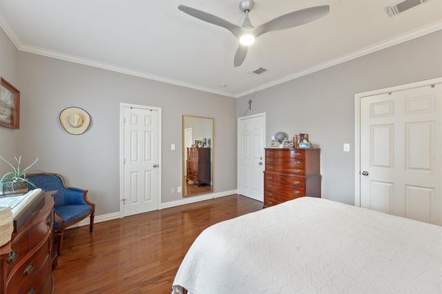 1245 W 17th Street, Houston, TX 77008