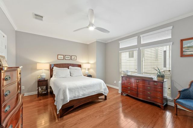 1245 W 17th Street, Houston, TX 77008