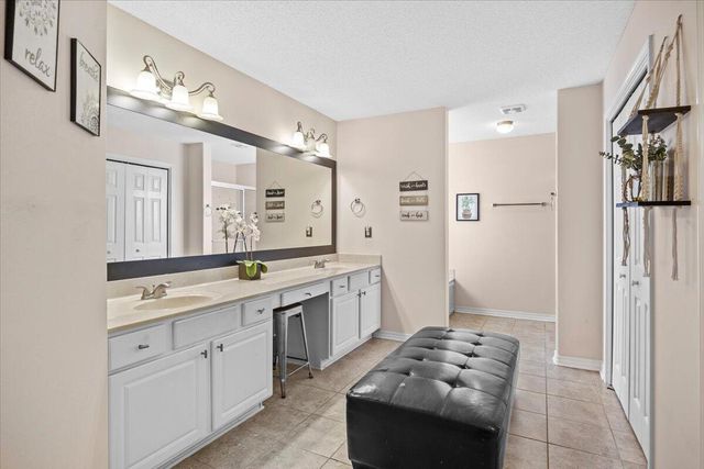 1896 Sundown Drive, Navarre, FL 32566