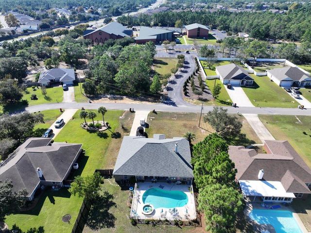 1896 Sundown Drive, Navarre, FL 32566