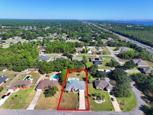 1896 Sundown Drive, Navarre, FL 32566