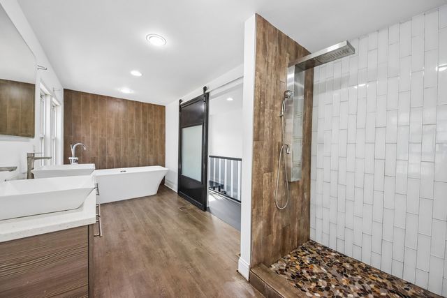 3121 N Nottingham Avenue, Chicago, IL 60634