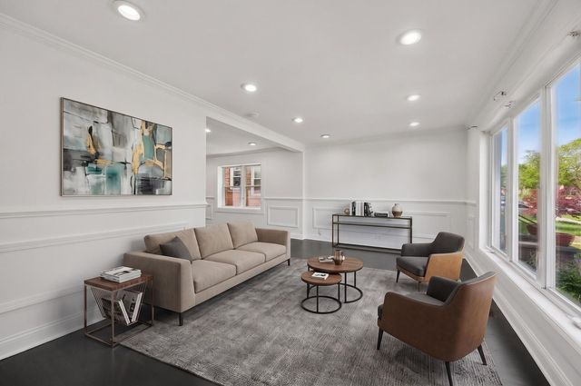 3121 N Nottingham Avenue, Chicago, IL 60634