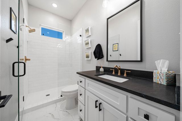 12010 Kenai Circle, Woodway, TX 76712