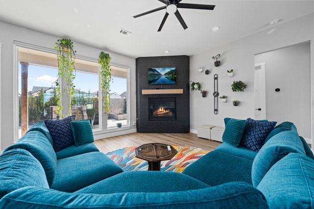 12010 Kenai Circle, Woodway, TX 76712