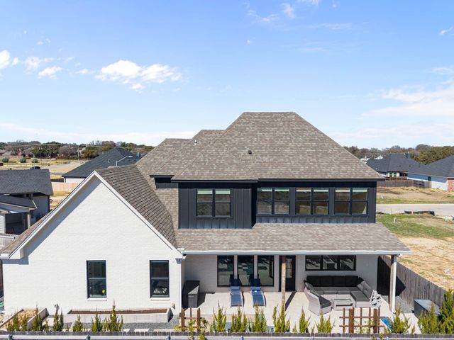 12010 Kenai Circle, Woodway, TX 76712