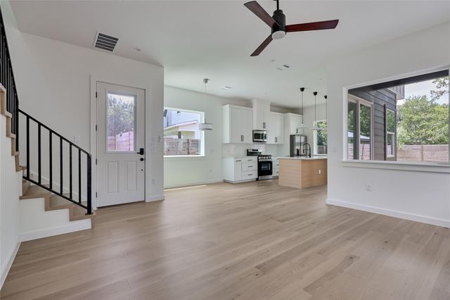 6809 Porter ST 2, Austin, TX 78741